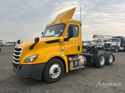 2019 Freightliner Cascadia 126 6x4 3-Achs Sattelzugmaschine