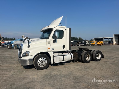 2018 Freightliner Cascadia 125 6x4 トラックトラクター（T/A）