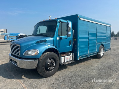 2015 Freightliner M2106 4x2 8 Bay Beverage Truck
