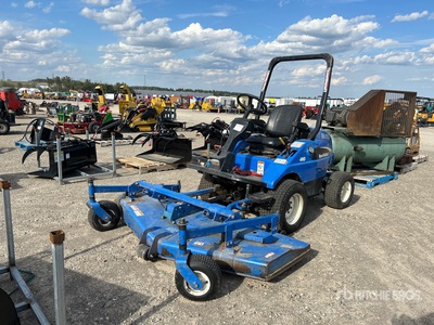 2008 New Holland Mc28 4x4 Ride-On Lawn Mower