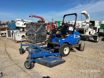 2011 New Holland G6030 Zero-Turn Lawn Mower (Inoperable)