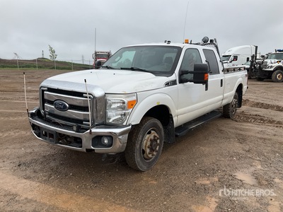 2016 Ford F-350 XLT 4x4 Crew Cab Pickup