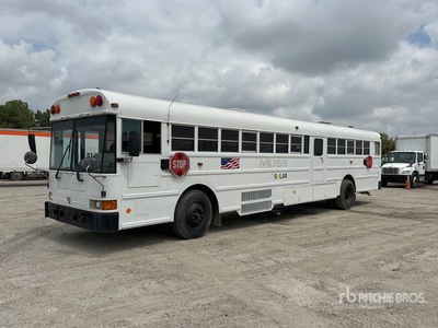 2003 International RE3000 4x2 84-Seat School Autobús