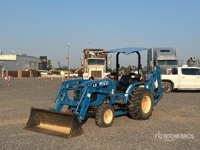 2020 LS MT235E 4WD Utility Tractor