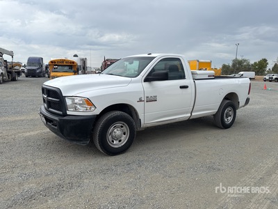2014 Ram 2500 4x2 بيك اب