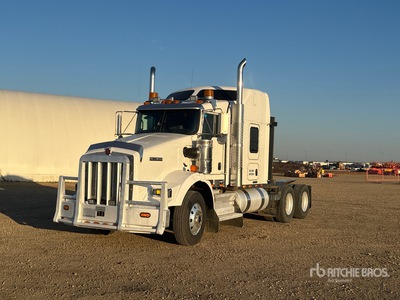 2014 Kenworth T800 6x4 Tracteur Routier Couchette