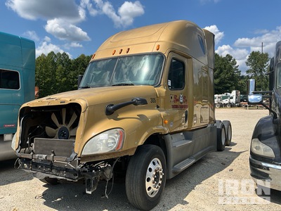 2014 Freightliner Cascadia 125 6x4 T/A Sleeper Truck Tractor (Inoperable)