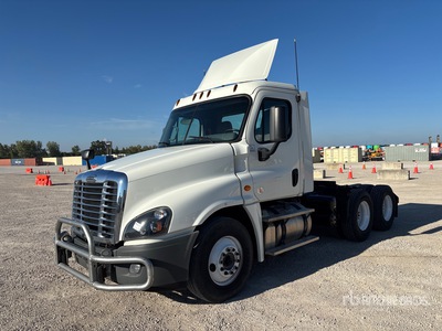 2018 Freightliner Cascadia 125 6x4 Day Cab Truck Tractor
