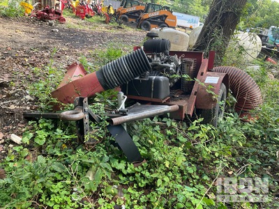 Pull Behind Leaf Vacuum (Inoperable)