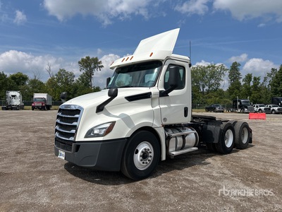 2018 Freightliner Cascadia 126 6x4 トラックトラクター（T/A）
