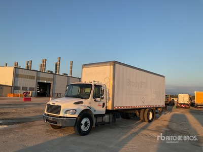 2018 Freightliner M2 106 4x2 Furgoneta caja cerrada