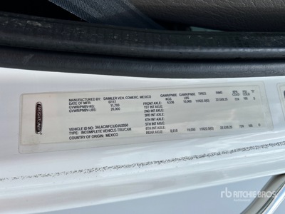 2018 Freightliner M2 106 4x2 Van Truck
