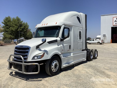 2022 Freightliner Cascadia 126 6x4 T/A Sleeper Truck Tractor