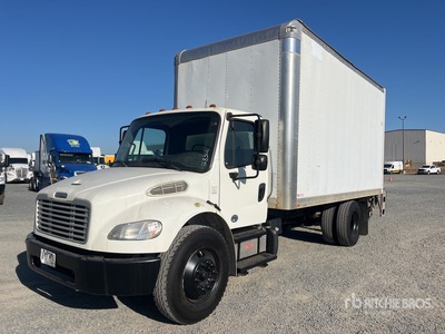 2016 Freightliner M2 106 4x2 Furgonetka