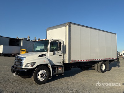 2019 Hino 268 4x2 Van Truck