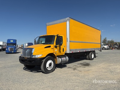 2020 International MV607 SBA 4x2 شاحنة فان