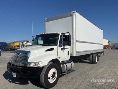 2019 International 4300 4x2 Camion fourgon