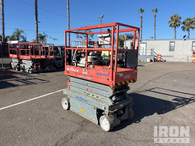 ELEVADOR TIJERA 2016 SKYJACK SJIII3219