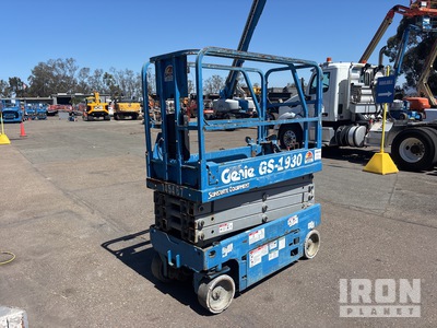 2015 Genie GS-1930 Electric Scissor Lift