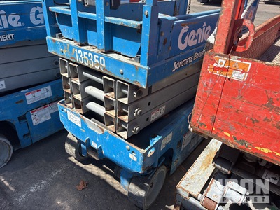 2014 Genie GS-1930 Electric Scissor Lift