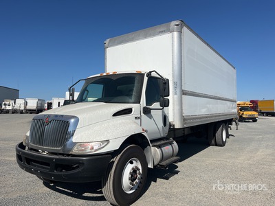 2020 International MV607 4x2 Van Truck