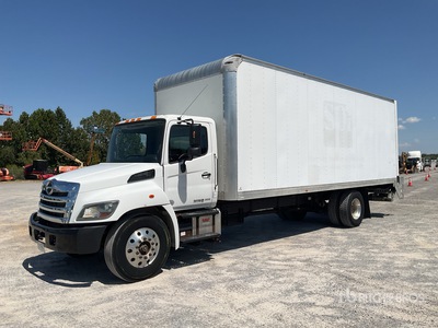 2019 Hino 268 4x2 Van Truck