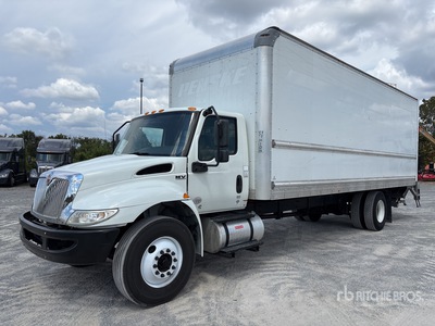 2020 International MV607 4x2 Furgoneta caja cerrada