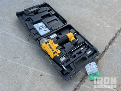 2021 Dewalt DWFP71917