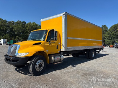 2019 International 4300 4x2 Van Truck