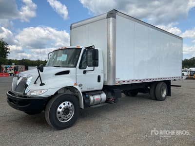 2019 International 4300 SBA 4x2 Camion fourgon