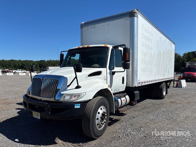 2018 International 4300 4x2 Van Truck