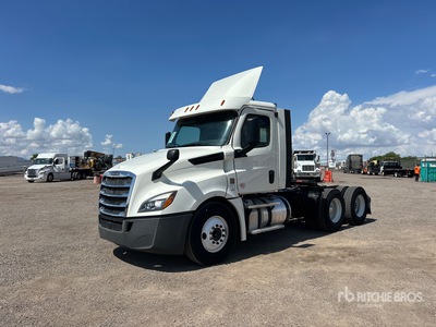 2018 Freightliner Cascadia 126 6x4 Day Cab Truck Tractor
