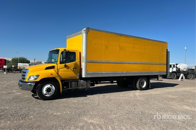 2020 Hino 268 4x2 Van Truck
