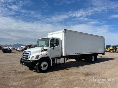 2020 Hino 268 4x2 Van Truck