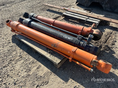 Quantity of Hydraulic Cylinder