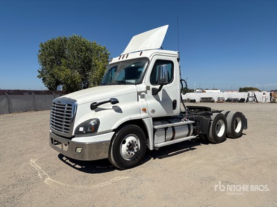 2018 Freightliner Cascadia 125 6x4 Day Cab Truck Tractor