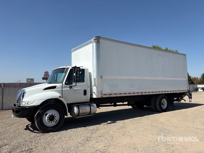 2019 International 4300 4x2 Camion fourgon