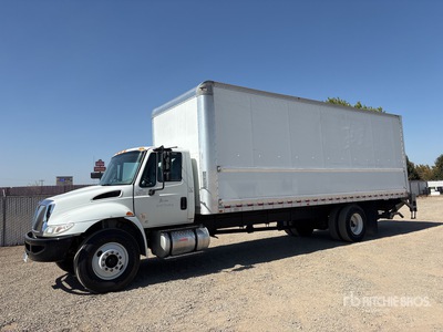 2019 International 4300 4x2 Van Truck