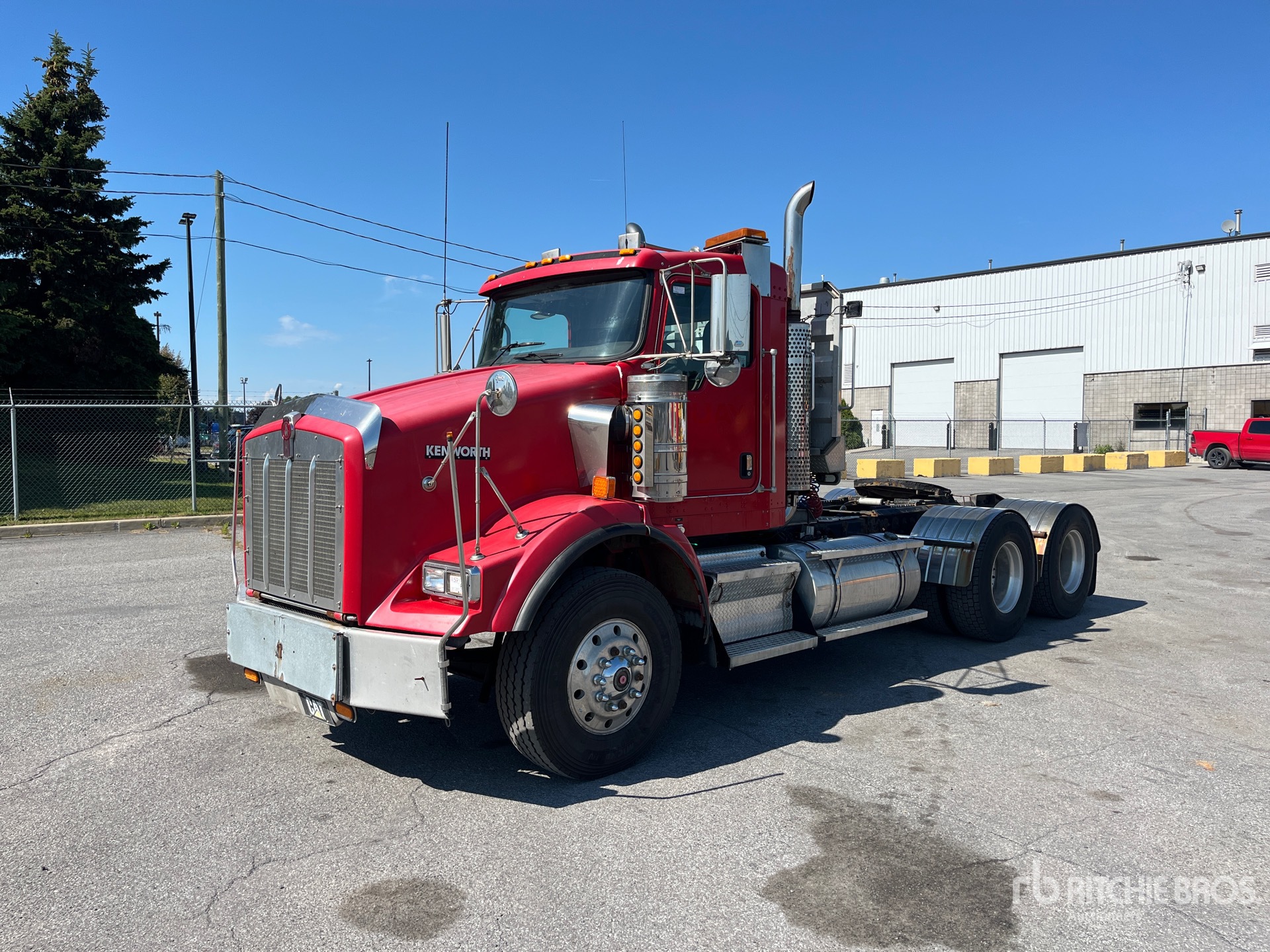 2006 Kenworth T800 6x4 Ciągnik siodłowy T/A z kabiną dzienną