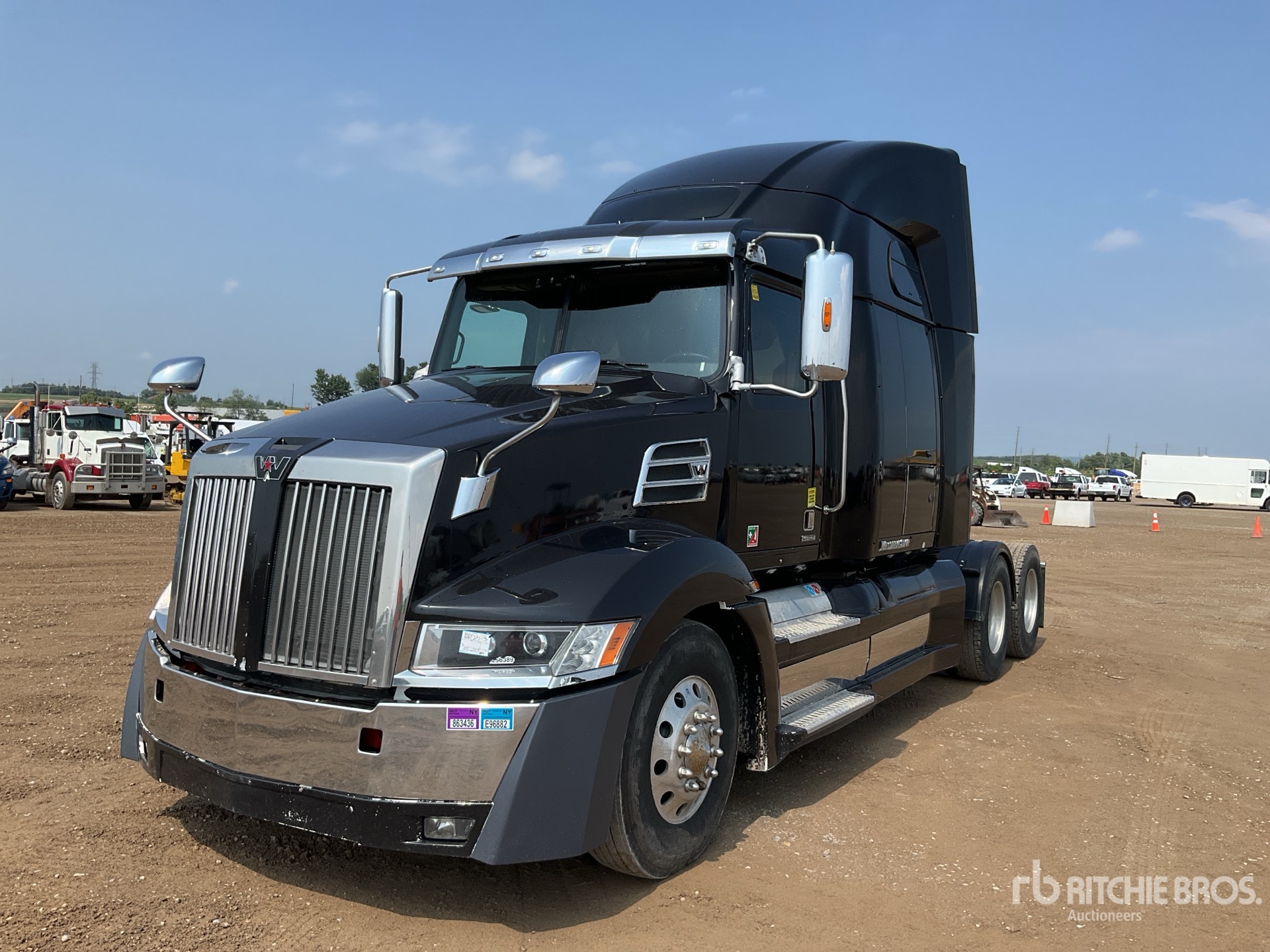 2018 Western Star 5700 6x4 3- Achs Sattelzugmaschine mit Schlafkabine