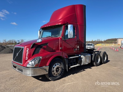 2016 Volvo VNL 6x4 Cabeza Tractora Cabina Corta
