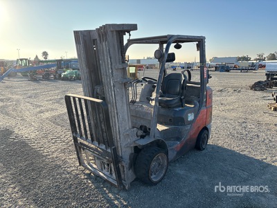 2010 Toyota 8FGCU30 4150 lb Cushion Tire Forklift (Inoperable)