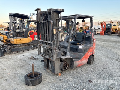 2016 Toyota 8FGCU25 3500 lb Cushion Tire Forklift (Inoperable)