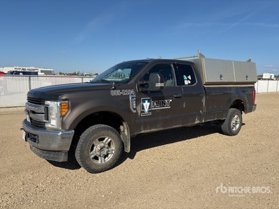 2017 Ford F-250 4x4 Extended Cab Pickup