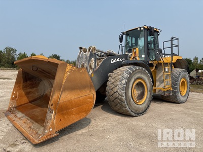 2015 John Deere 844K Wheel Loader