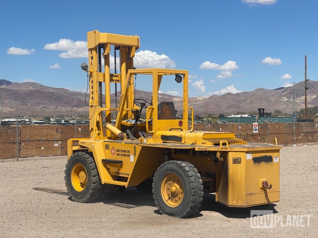 Wiggins W200YSB Rough Terrain Forklift in Yermo, California, United ...