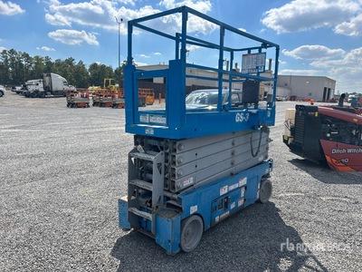2015 Genie GS3232 Electric Scissor Lift