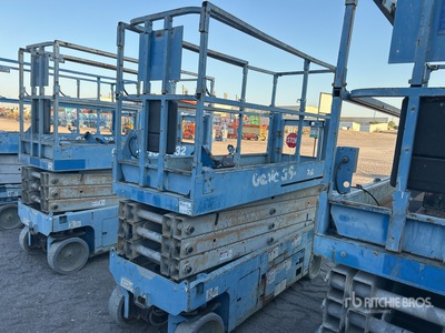 2015 Genie GS2632 Electric Scissor Lift