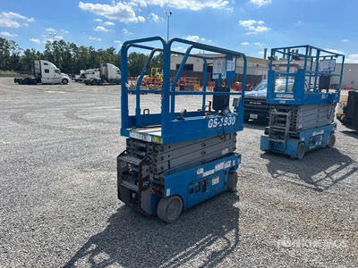 2015 Genie GS1930 Electric Scissor Lift