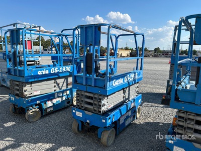 2014 Genie GS-1930 Electric Scissor Lift